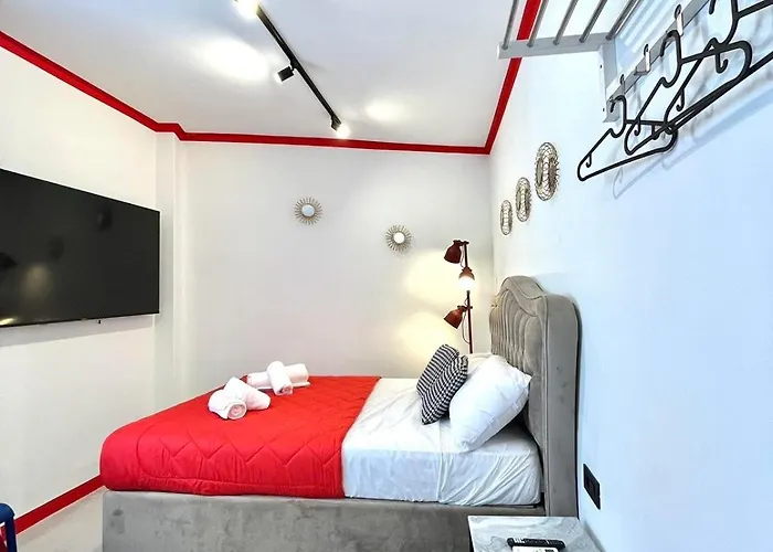 Plaka Central Suite By Zeussuites